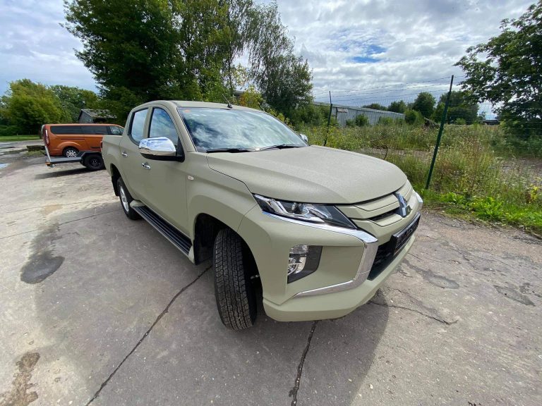 Skandi motors Mitsubishi L200 poliuretāna aizsargpārklājums